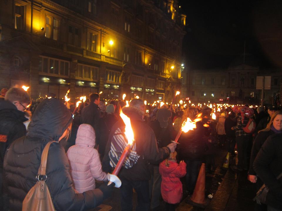 Torchlight Parade Edinburgh Scottish Travel Expert